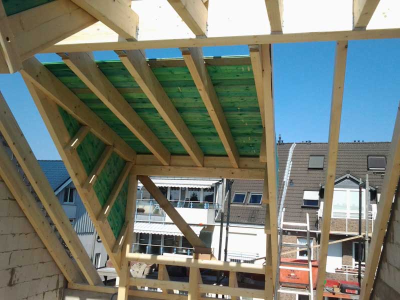 Erstellung von neuen Dächern mit Gauben Franz Schmitz GmbH