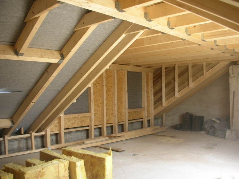 Dachgauben erhöhen die Wohnfläche und geben Stellfläche Franz Schmitz Zimmerei GmbH